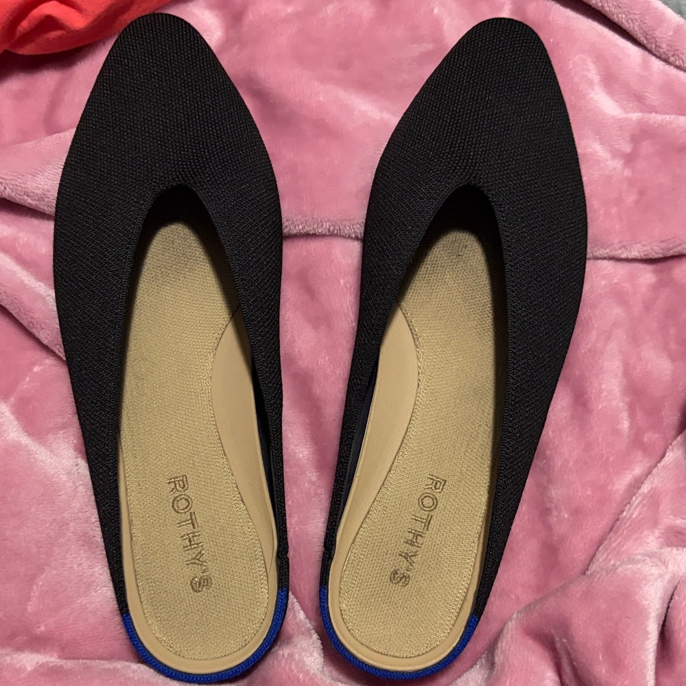 Rothy's Black and Blue Women's Flats